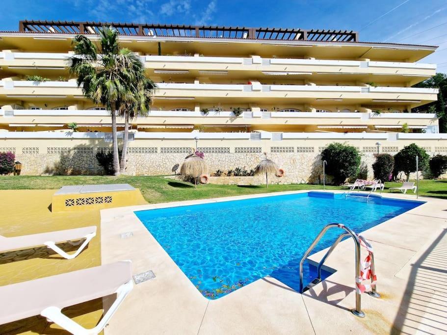 Apartmán Royal Golf View: 2Br, Pools & Ac Sitio de Calahonda Exteriér fotografie