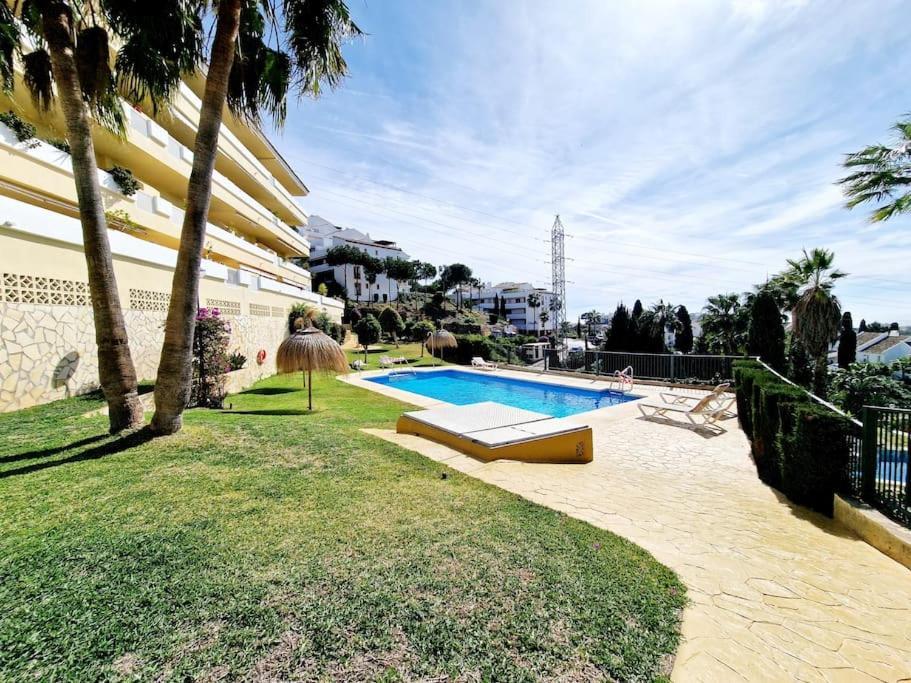 Apartmán Royal Golf View: 2Br, Pools & Ac Sitio de Calahonda Exteriér fotografie
